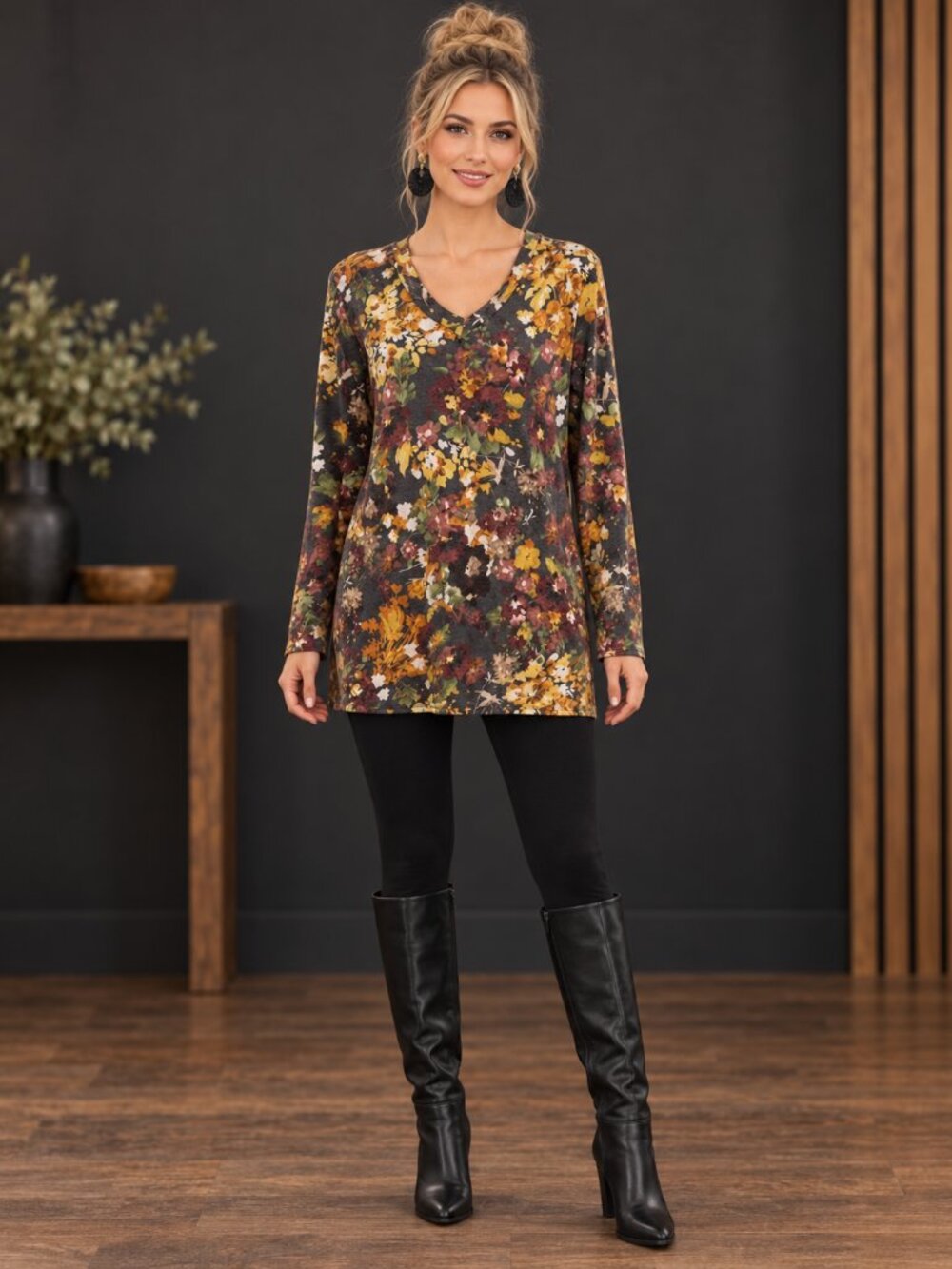 Giddy Up Glamour Medium Floral V-Neck Tunic Top Long Sleeve Boho